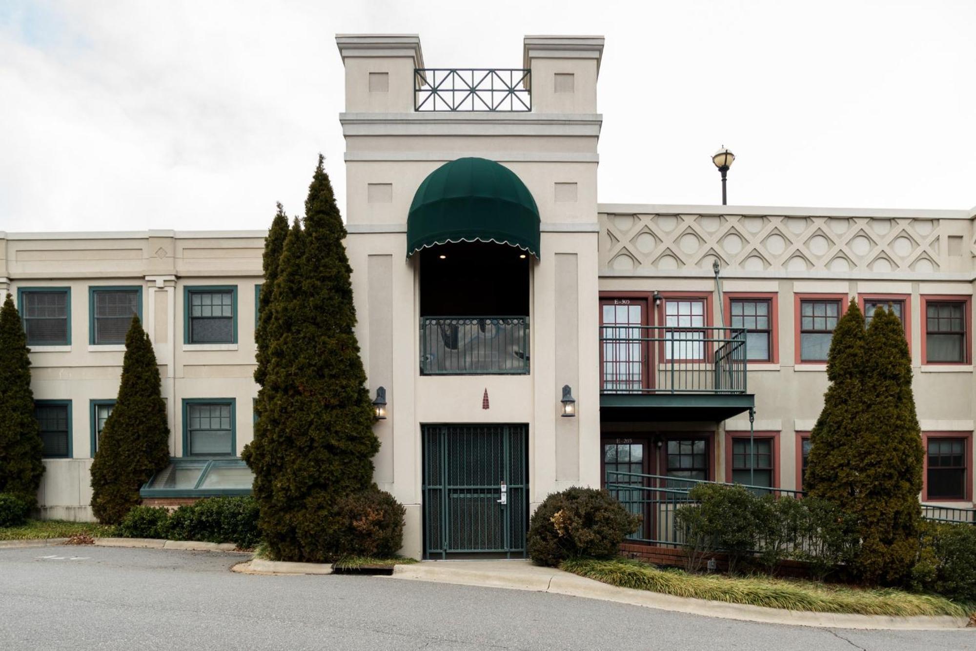 The Easy Spot Dt Parking Villa Asheville Exterior foto